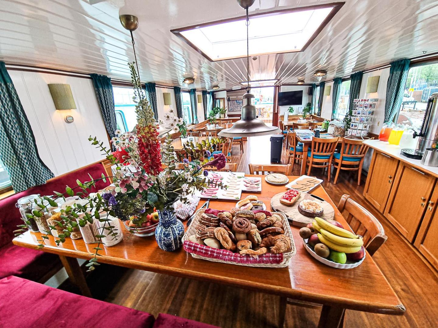 Amsterdam Hotelboat 외부 사진