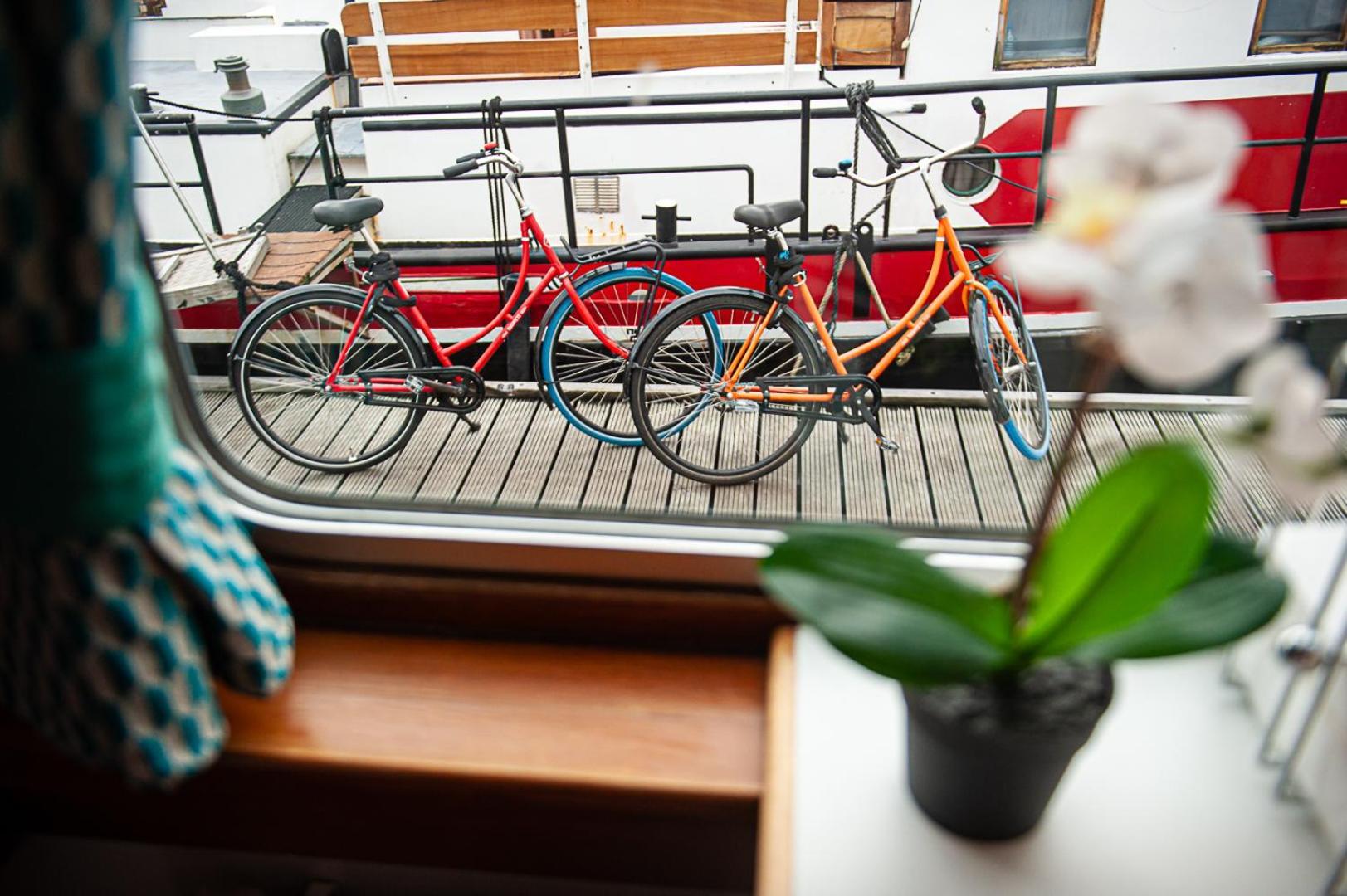 Amsterdam Hotelboat 외부 사진